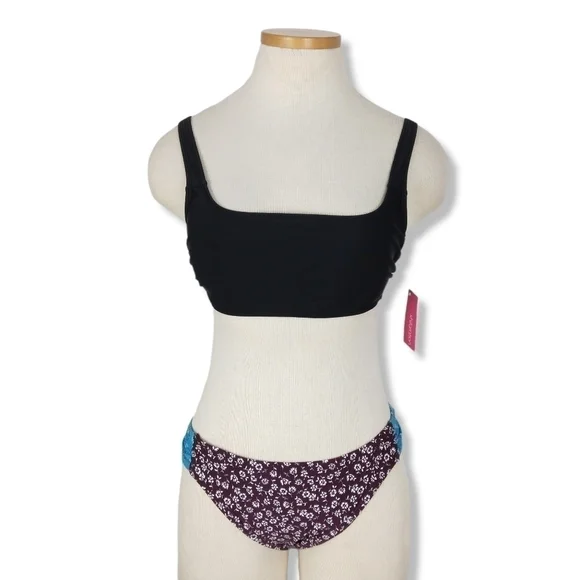 Bikini Set - Picture 2 of 16